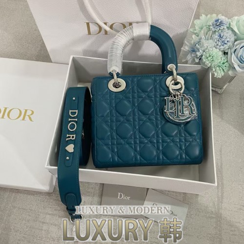 Lady Dior 미니 백