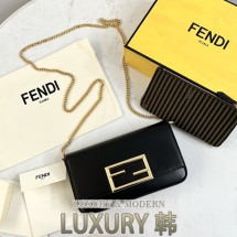 펜디-여성 FF로고 숄더백
