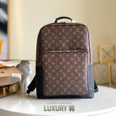 LOUIS VUITTON-딘 백팩