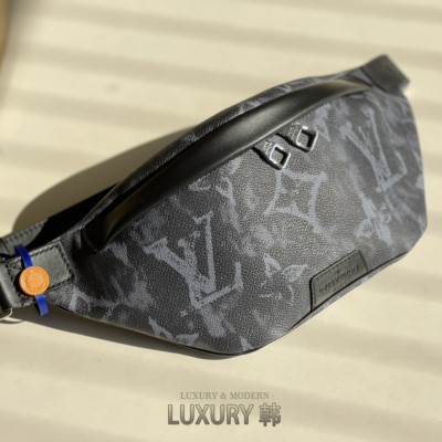 LOUIS VUITTON-디스커버리 범백