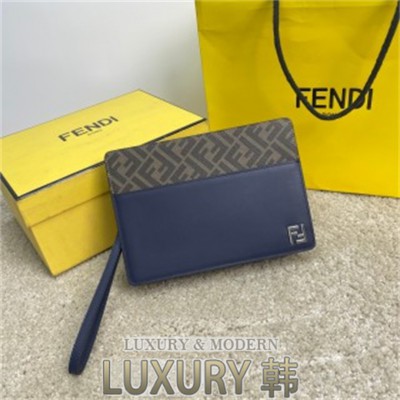 FENDI 클러치백