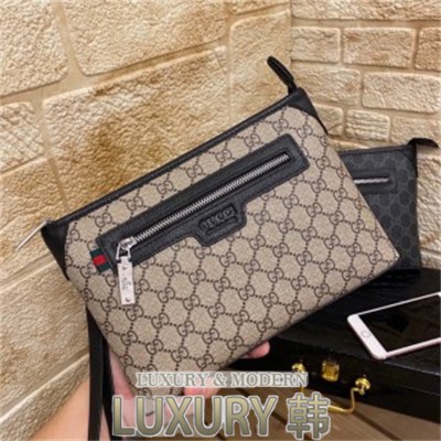Gucci GG슈프림 클러치