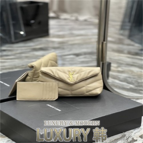 SAINT LAURENT 루루 퍼퍼 클러치